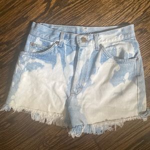 Distressed Lee cutoff